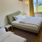 Vintage View With Outdoor Pool