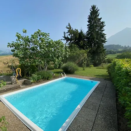 Vintage View With Outdoor Pool 3*