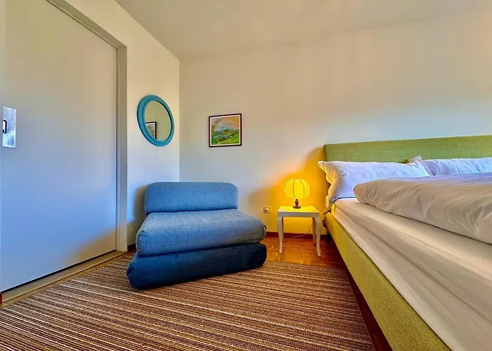 Vintage View With Outdoor Pool שפיץ