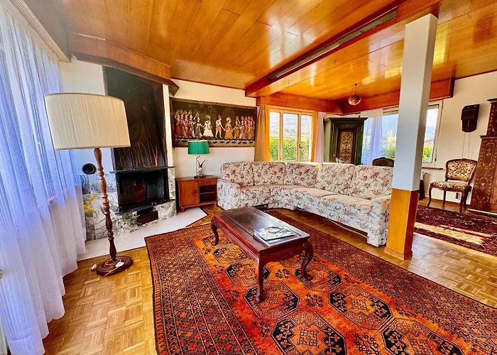 Vintage View With Outdoor Pool שפיץ