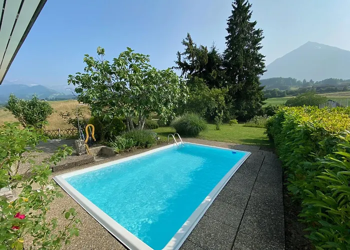 Vintage View With Outdoor Pool שפיץ